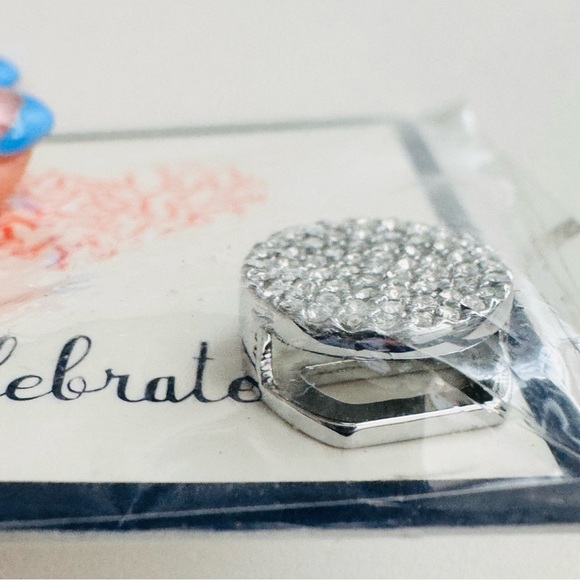 NWT Keep Collective Pave Disc Charm - Silver Crystal Bracelet Slider - Picture 4 of 4